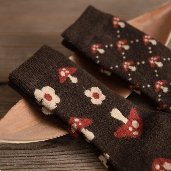 Autumn fruits socks