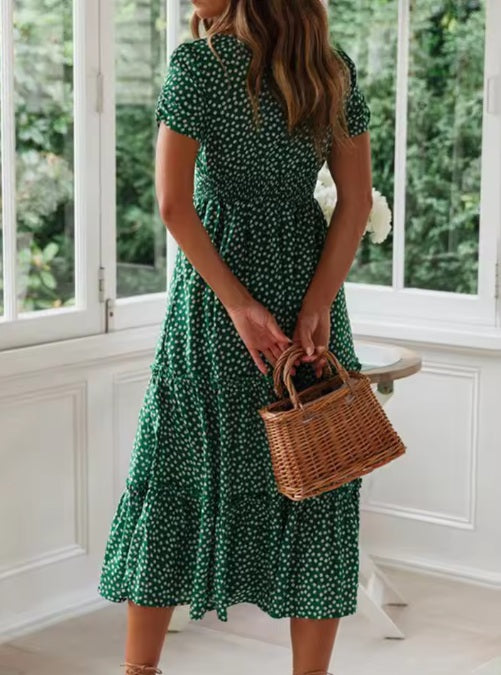 Vestido verde largo de mangas tipo tulipán