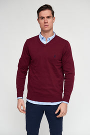 Becquer burgundy sweater